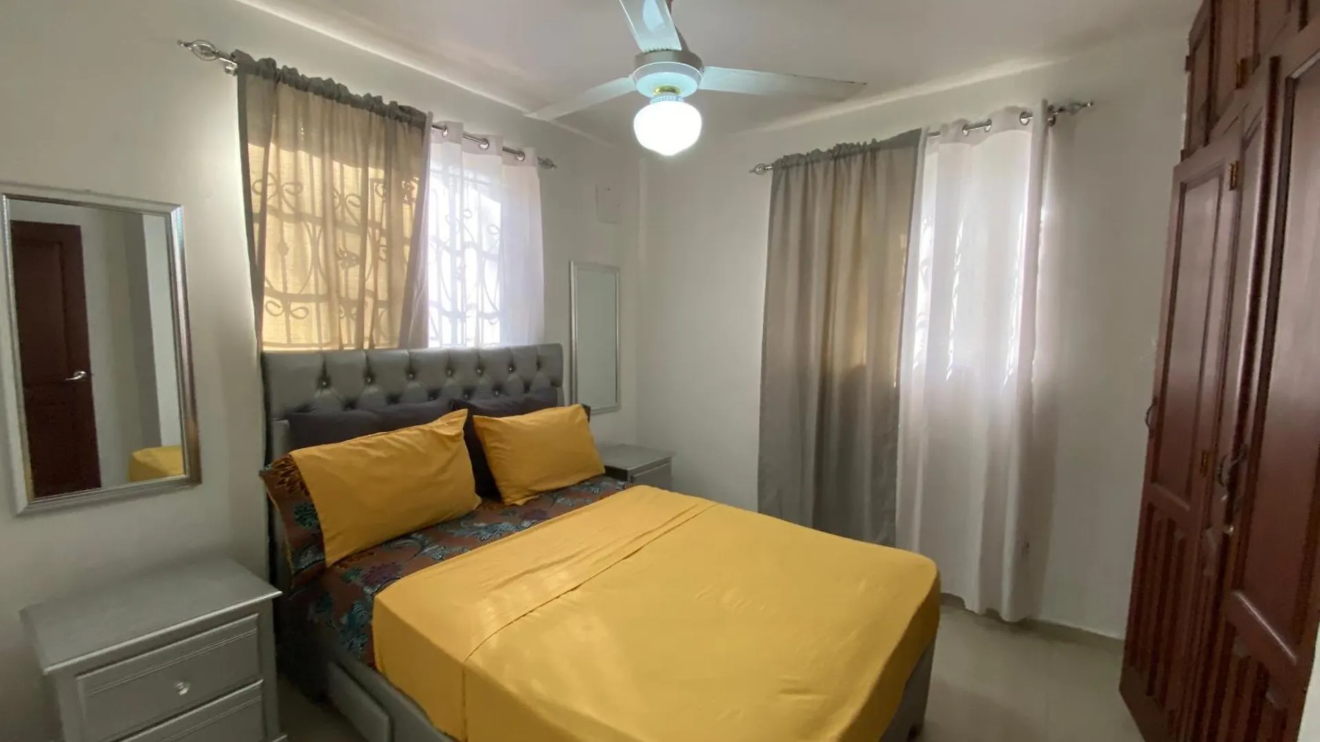 4Dominican Rep, New Huge Modern 3Bedroms Apt- Transformer And Inverter If The Light Goes Off-The Best Choice 4 You Santo Domingo