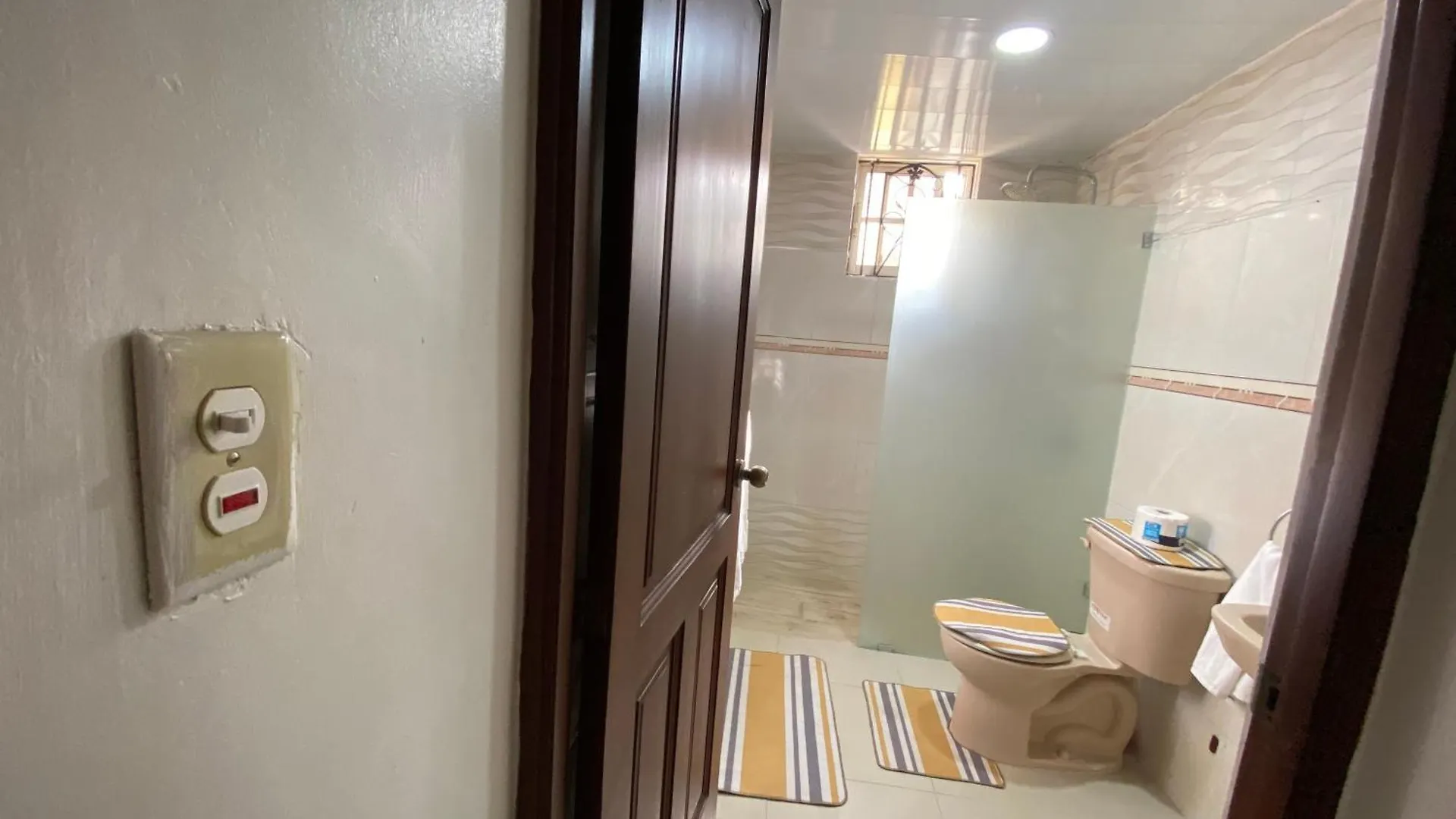4Dominican Rep, New Huge Modern 3Bedroms Apt- Transformer And Inverter If The Light Goes Off-The Best Choice 4 You Santo Domingo