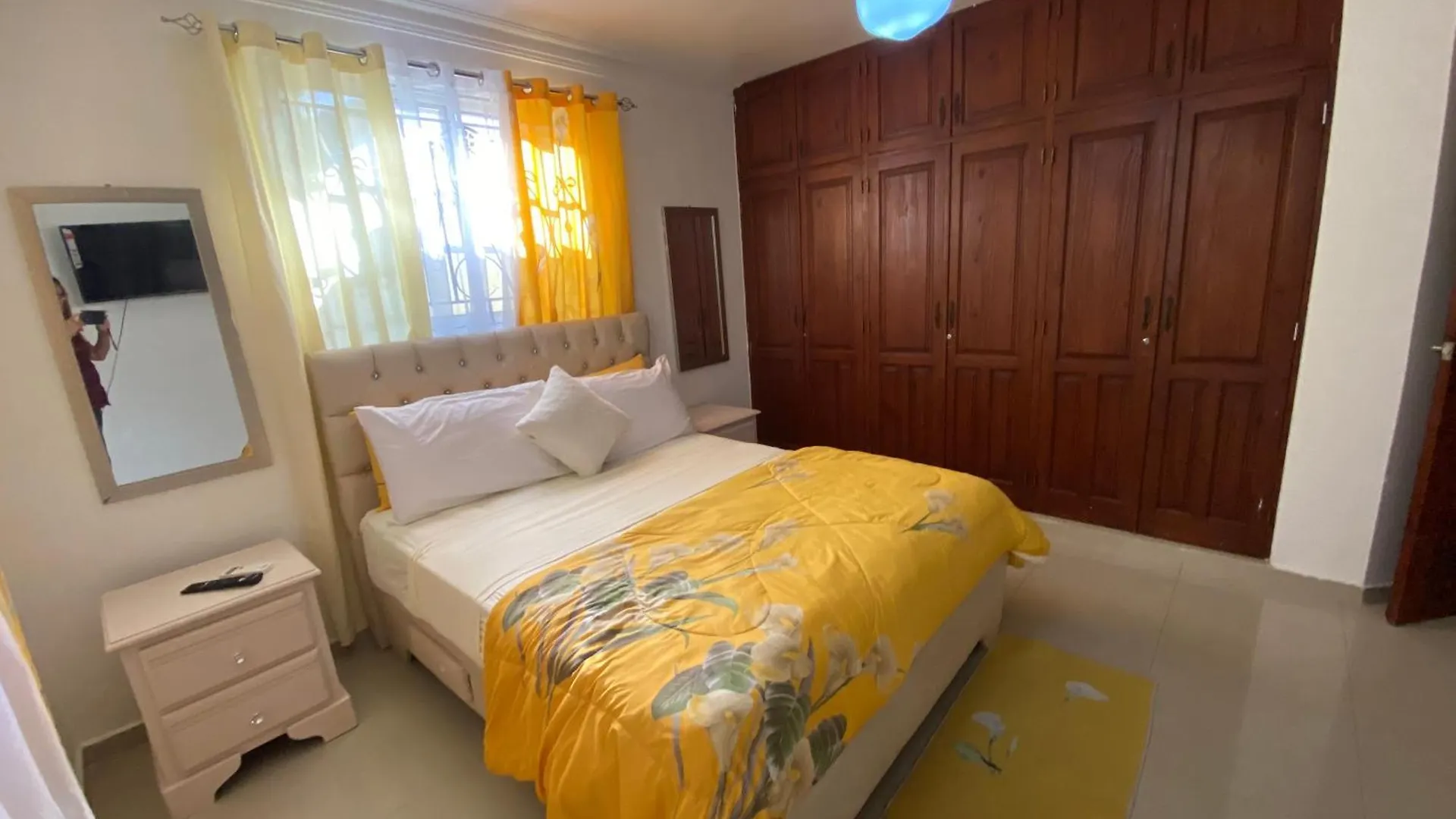 4Dominican Rep, New Huge Modern 3Bedroms Apt- Transformer And Inverter If The Light Goes Off-The Best Choice 4 You Santo Domingo